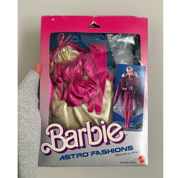 LOT OF 3 Barbie 1985 Astronaut Doll and 2 Separate Outfits - Picture 8 of 15